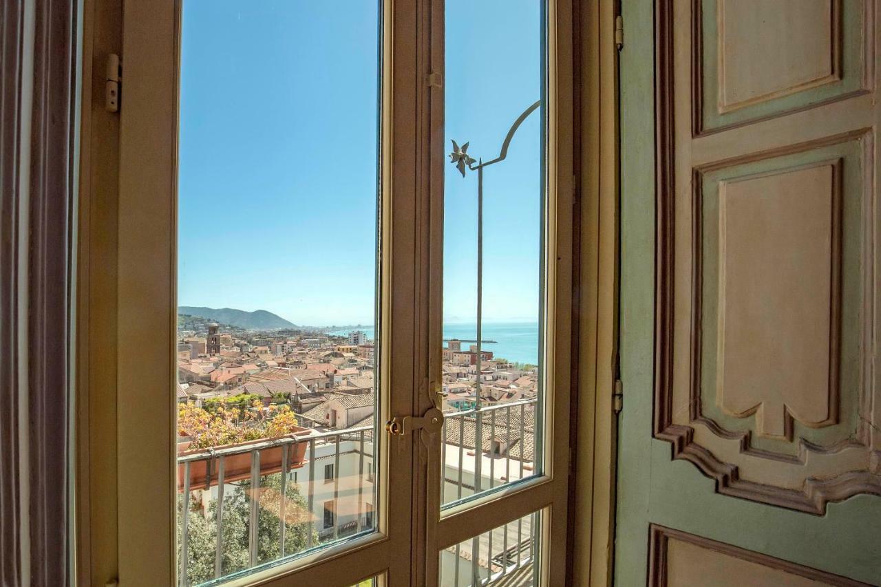 Apartamento Starhost - Dimora Copeta Salerno Exterior foto