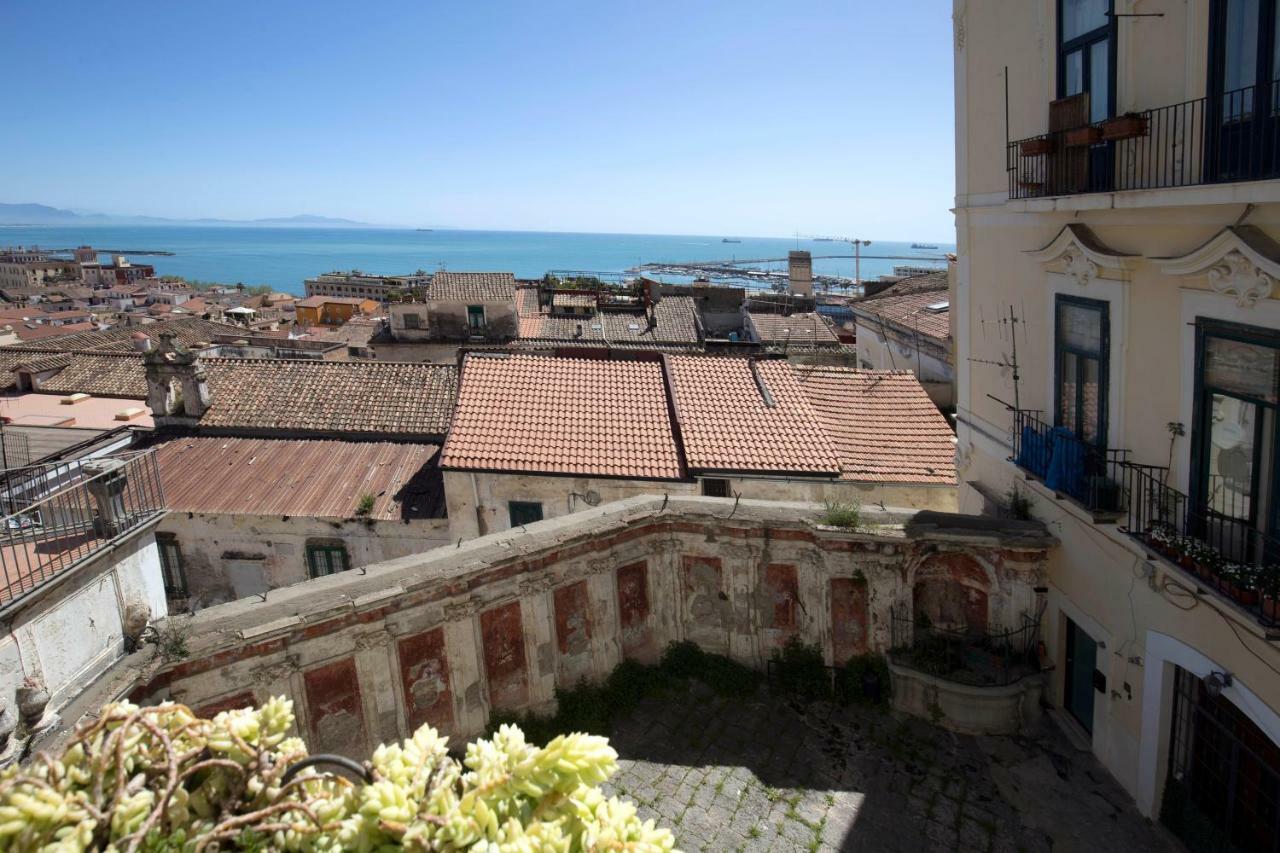 Apartamento Starhost - Dimora Copeta Salerno Exterior foto